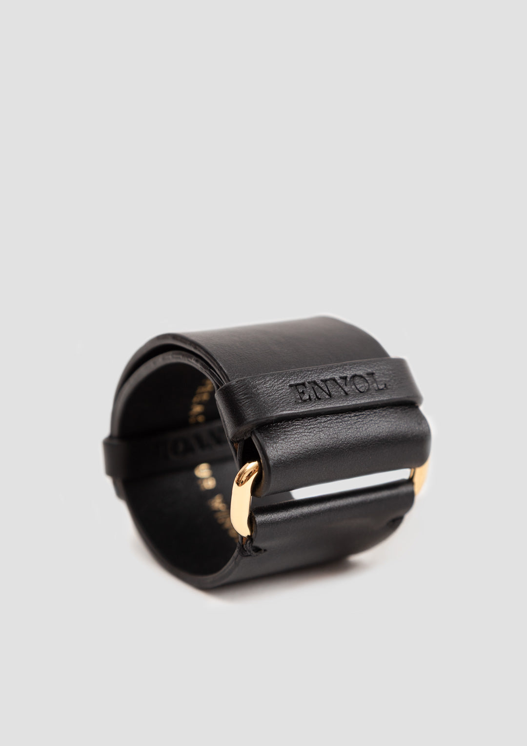 Bracelet manchette Ava ENVOL noir — vue de face #Couleur_Noir