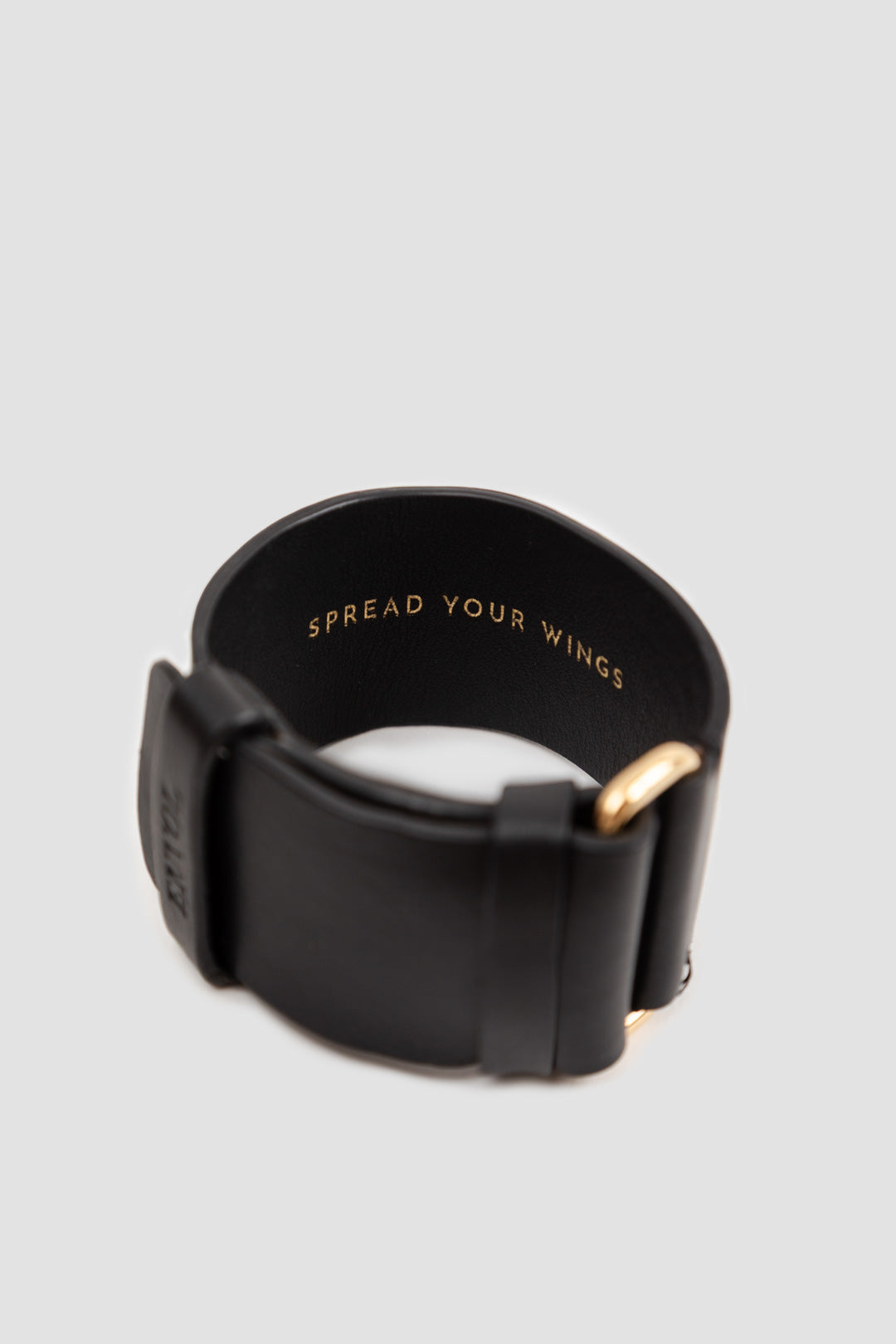 Bracelet manchette Ava ENVOL noir — vue de dos #Couleur_Noir