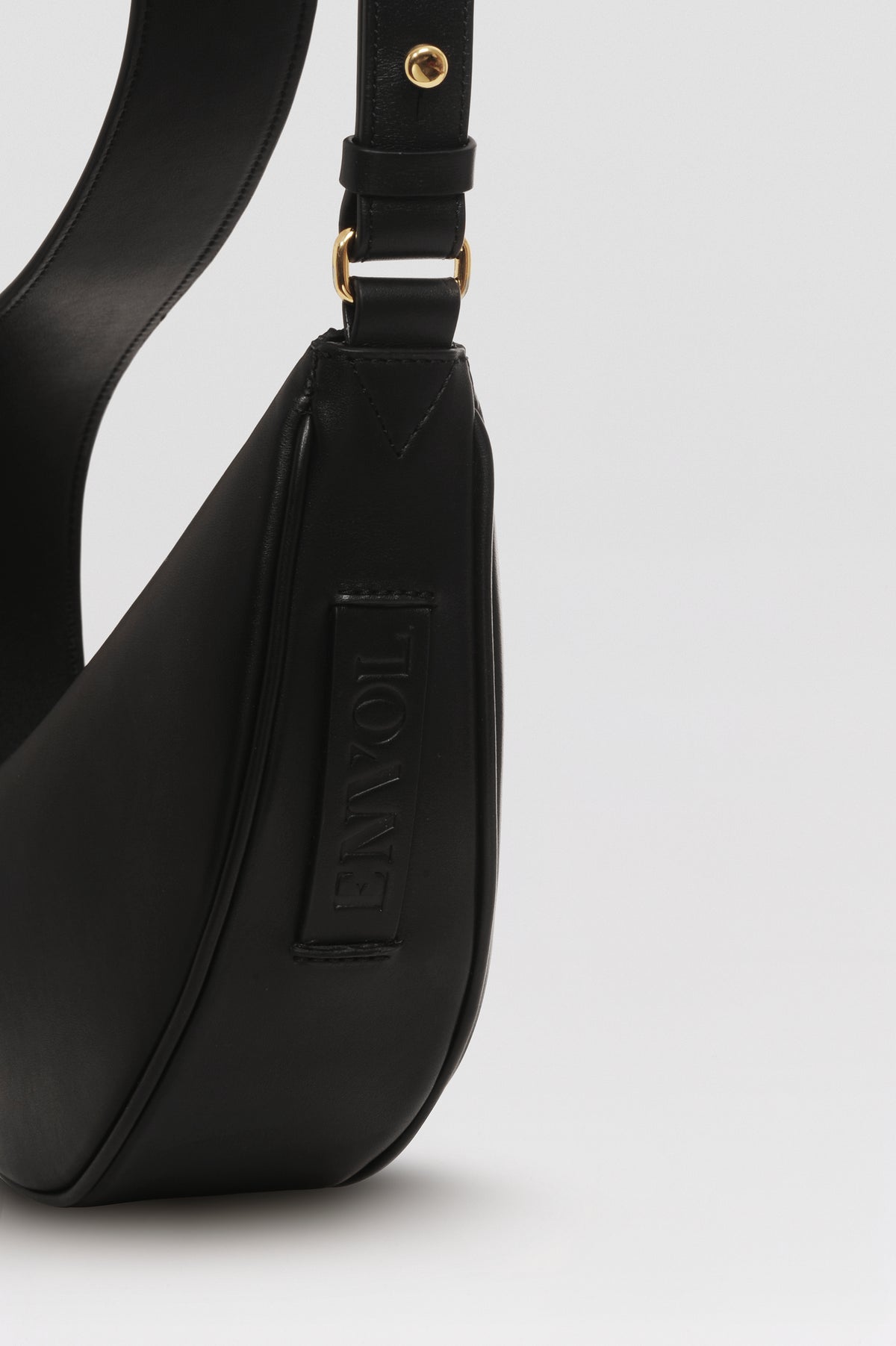 Mini sac banane Lou ENVOL noir — détail poche arrière #Couleur_Noir